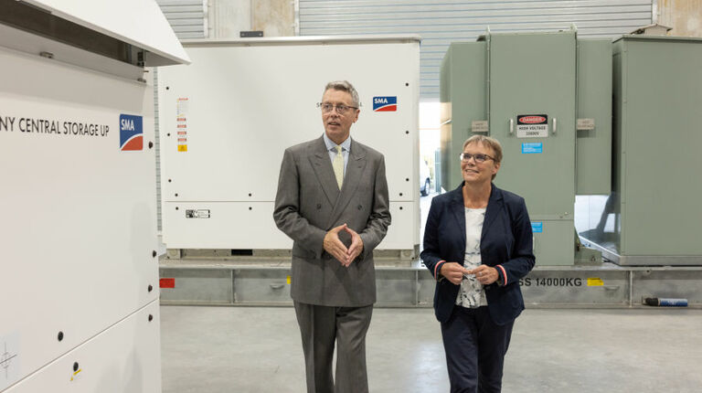 German State Secretary Anja Hajduk tours SMA APAC training centre