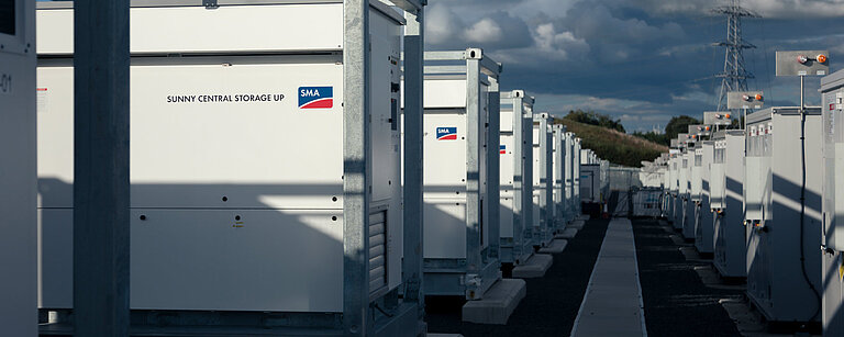 Delivering large-scale solar, storage and hybrid energy systems across Australia